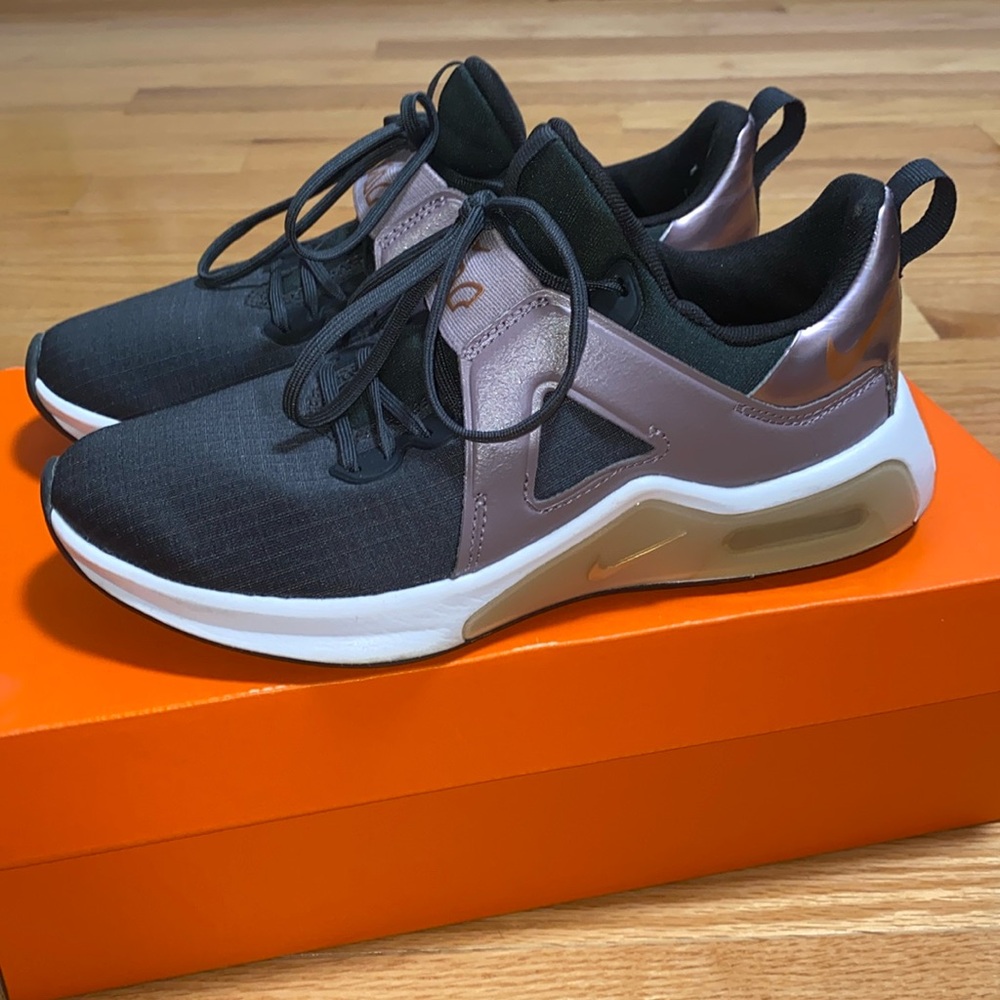 Nike Air Max Bella TR5